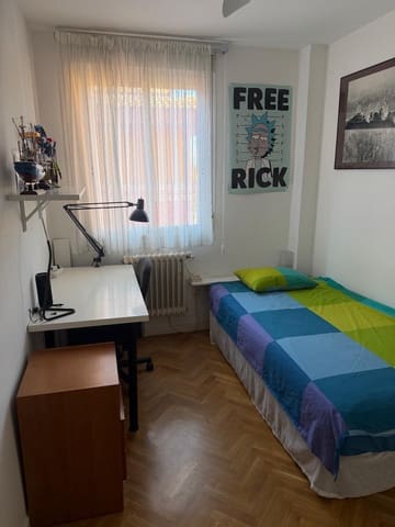 3 soveværelse Lejlighed til leje i Villanueva del Pardillo - € 1.600 (Ref: 10157813)