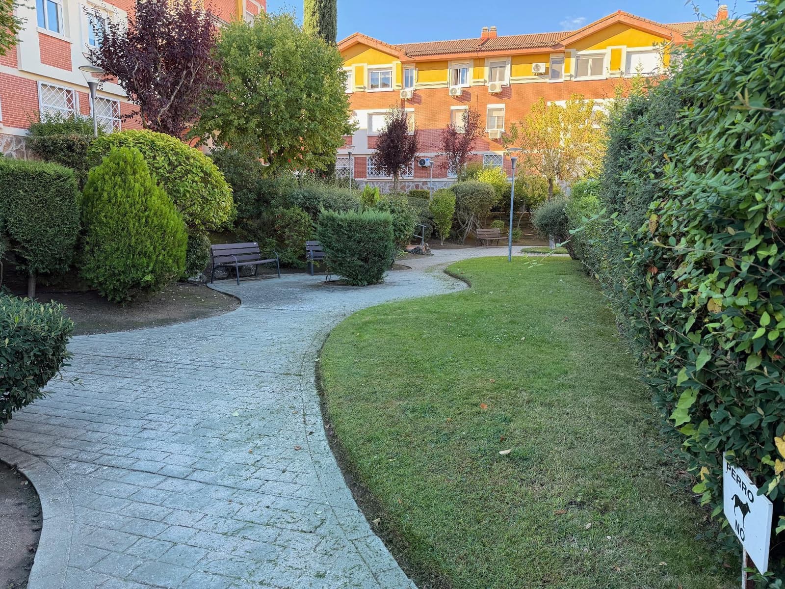 3 soveværelse Lejlighed til leje i Villanueva del Pardillo med swimmingpool garage - € 1.600 (Ref: 10157813)