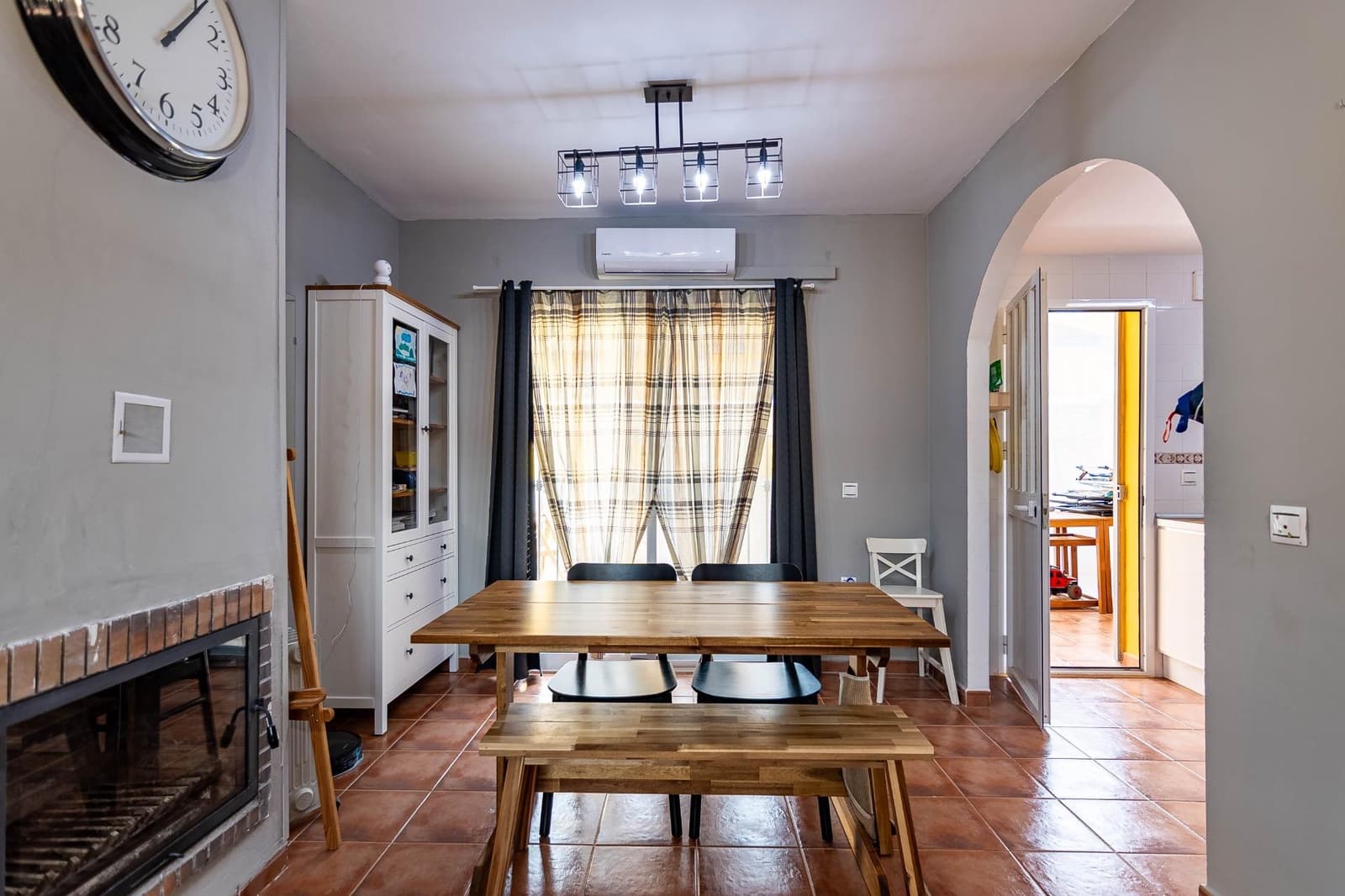 3 soverom Rekkehus til salgs i Sierra de Yeguas med svømmebasseng - € 160 000 (Ref: 10165177)