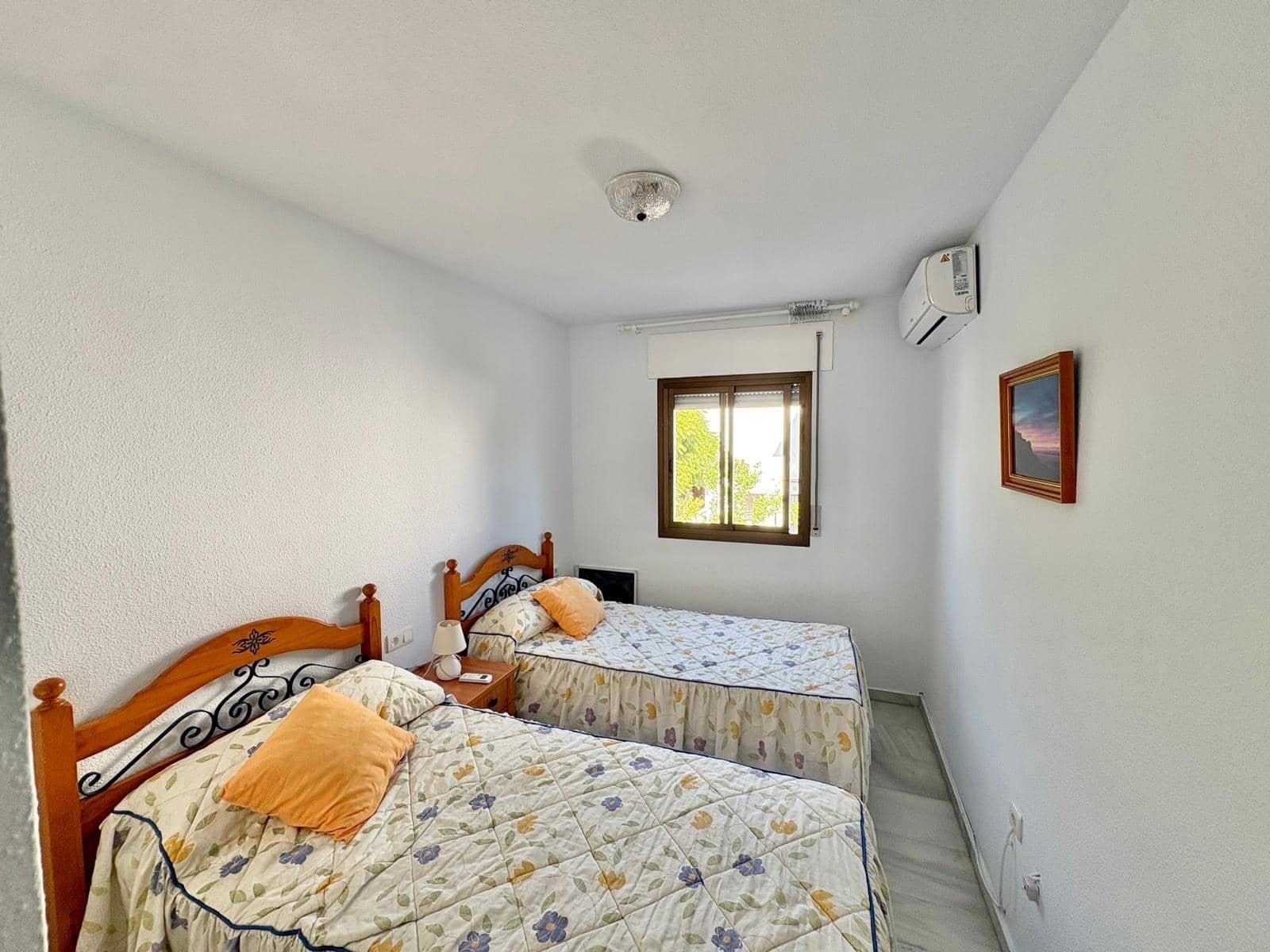 3 Zimmer Reihenhaus zu verkaufen in Caleta de Velez mit Pool - 409.900 € (Ref: 10166802)