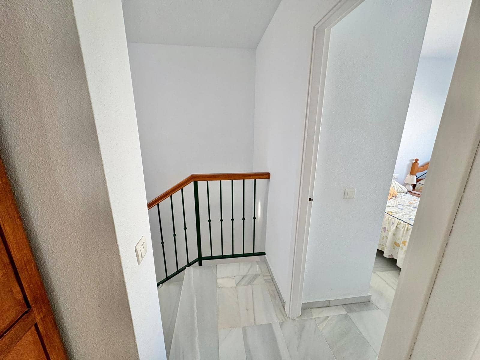 3 Zimmer Reihenhaus zu verkaufen in Caleta de Velez mit Pool - 409.900 € (Ref: 10166802)
