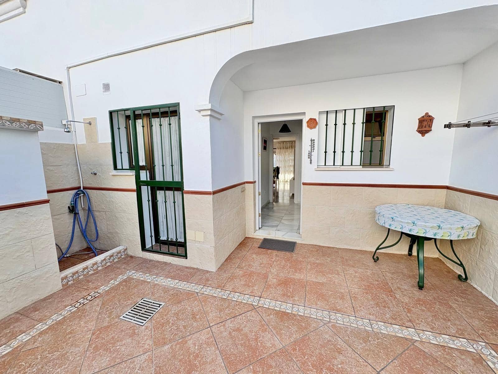 3 Zimmer Reihenhaus zu verkaufen in Caleta de Velez mit Pool - 409.900 € (Ref: 10166802)