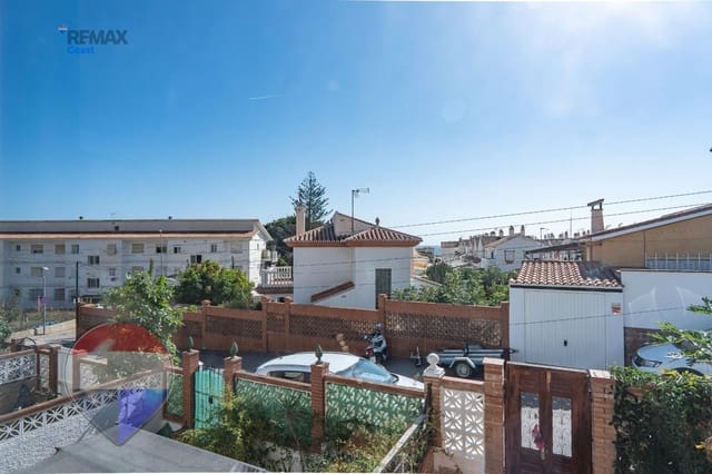 Piso de 2 habitaciones en Rincón de la Victoria en venta - 280.000 € (Ref: 10166803)
