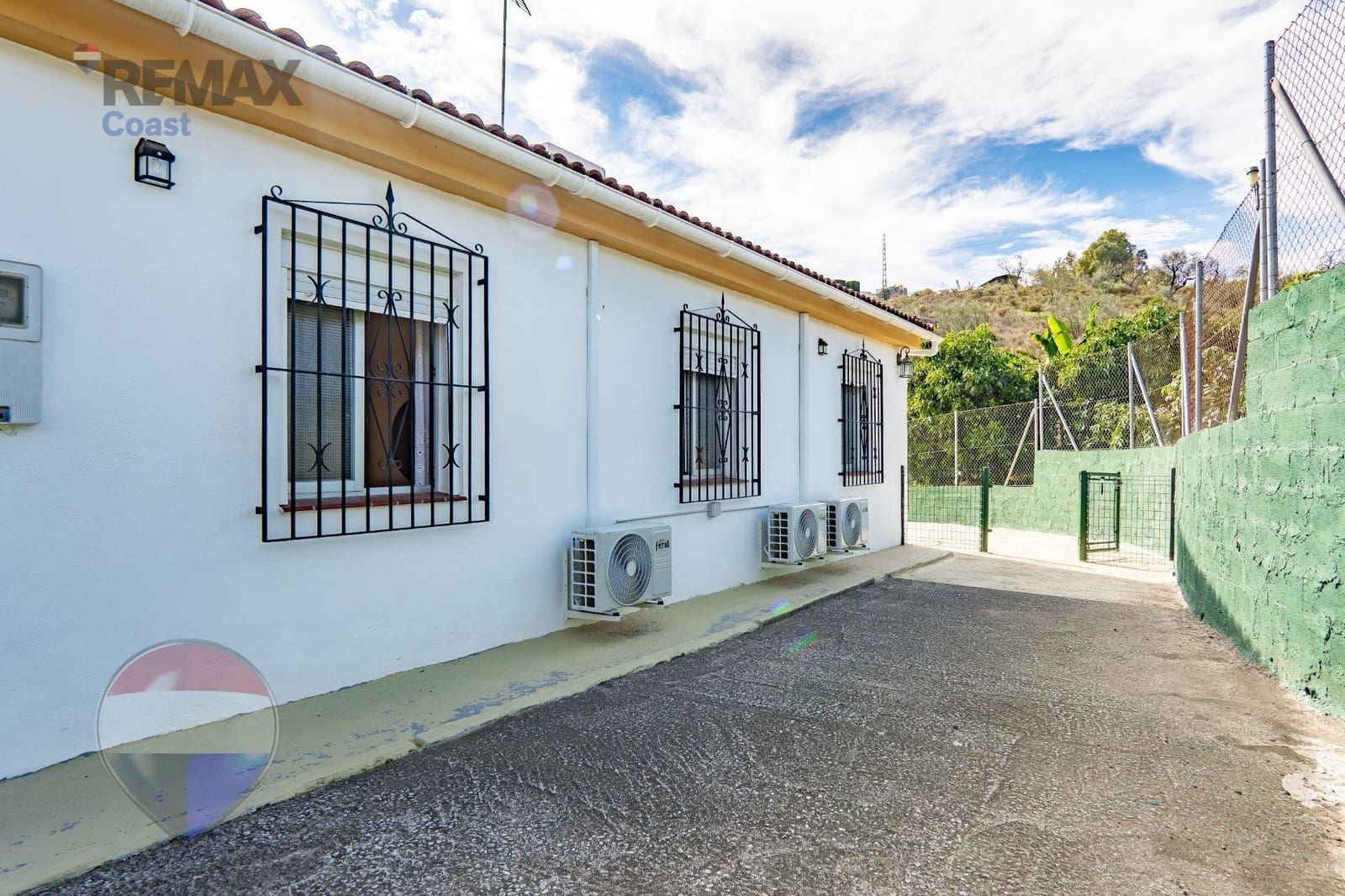 6 soverom Finca/Herregård til salgs i Velez-Malaga med garasje - € 360 000 (Ref: 10183045)