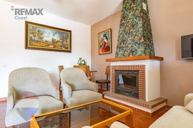 6 sovrum Finca/Hus på landet till salu i Vélez-Málaga med garage - 360 000 € (Ref: 10183045)