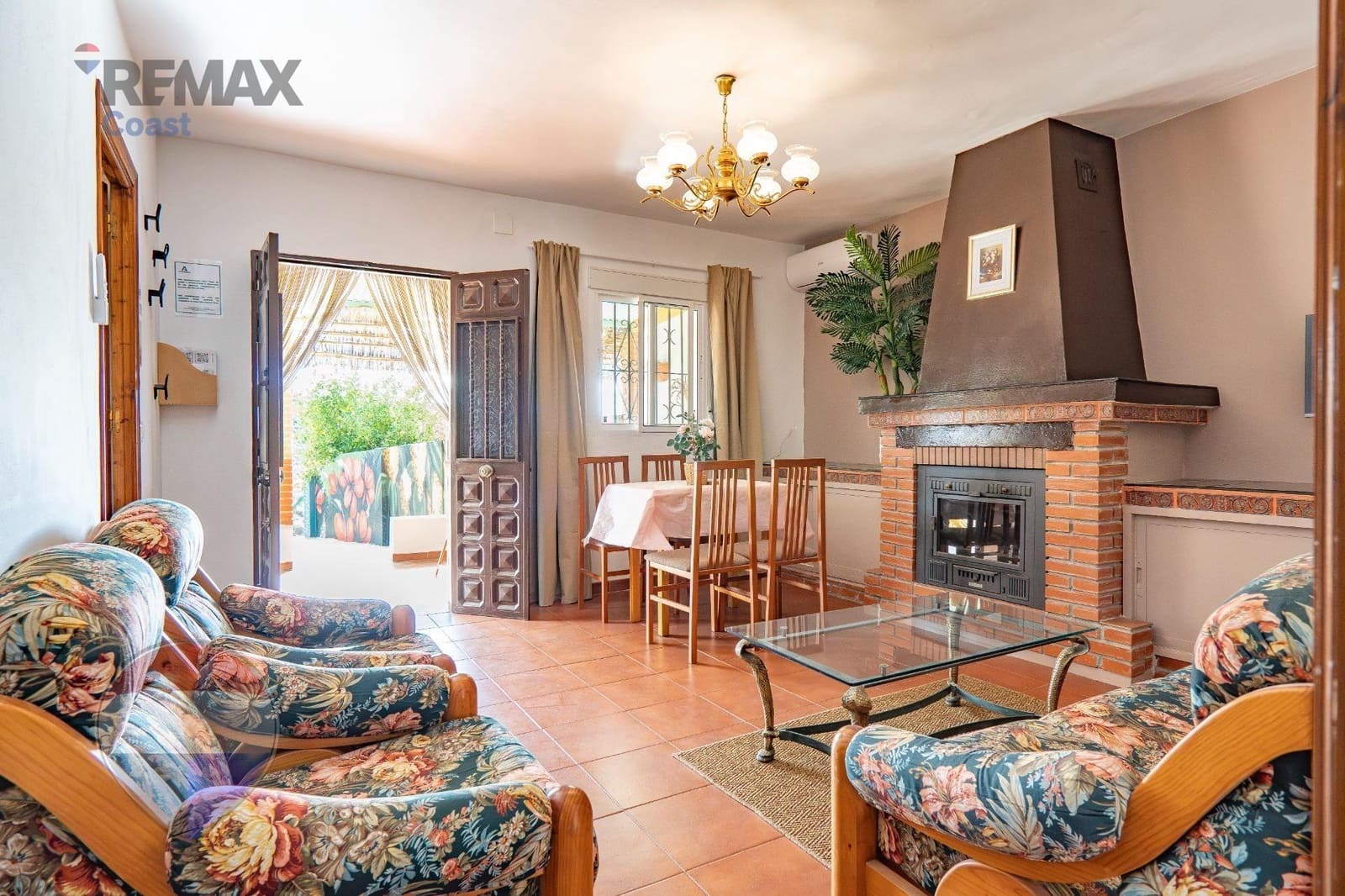 6 soverom Finca/Herregård til salgs i Velez-Malaga med garasje - € 360 000 (Ref: 10183045)
