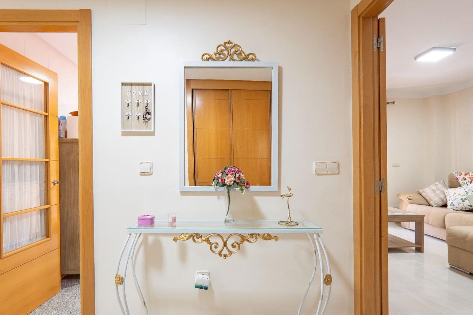 2 quarto Apartamento para arrendar em Almayate com piscina garagem - 950 € (Ref: 10187245)