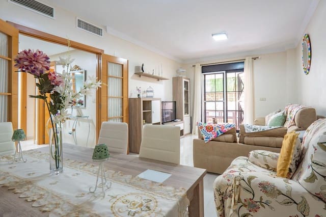 Piso de 2 habitaciones en Almayate, Vélez-Málaga en alquiler con piscina garaje - 950 € (Ref: 10187245)