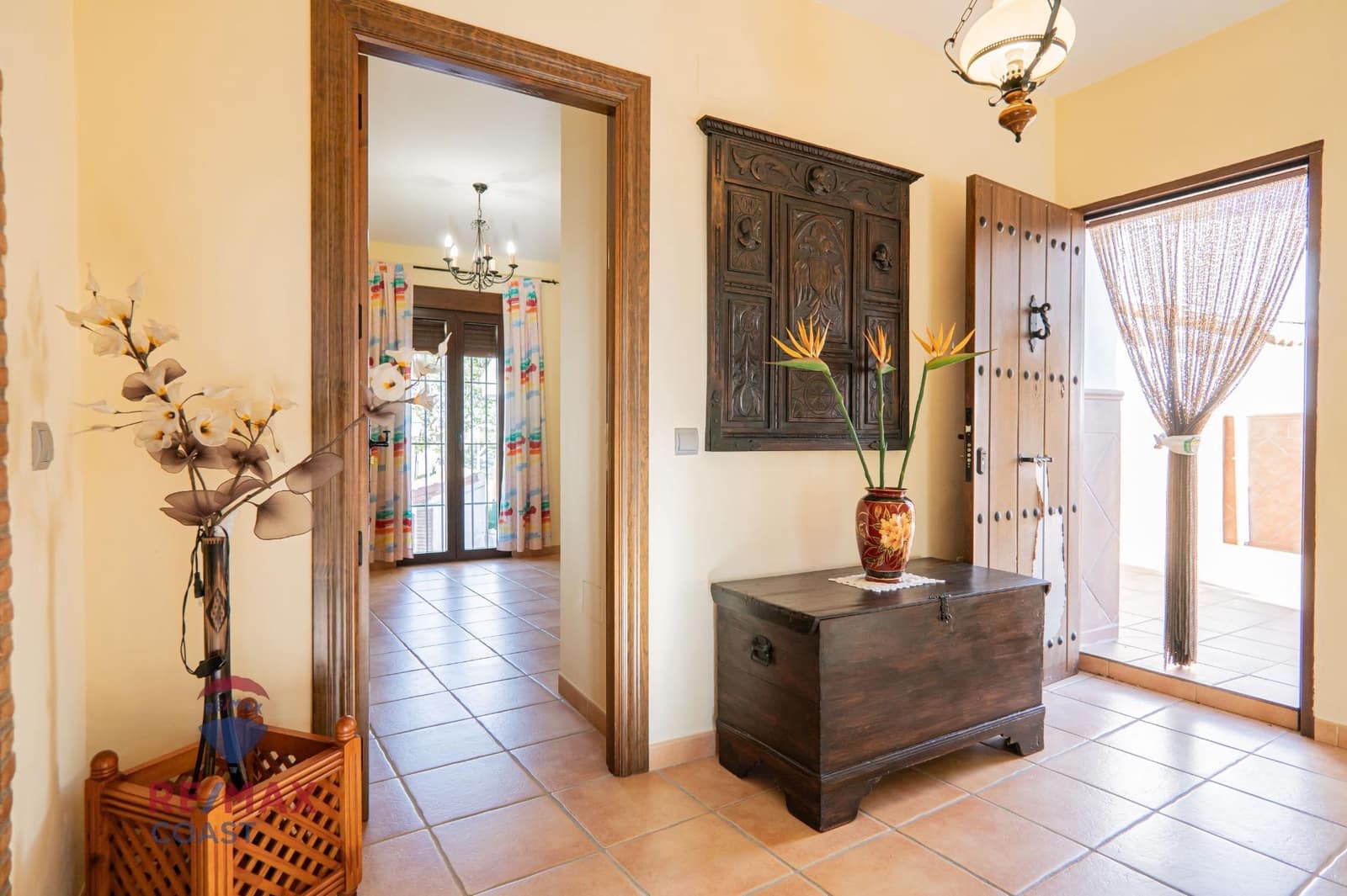 6 bedroom Finca/Country House for sale in Colmenar - € 395,000 (Ref: 7546777)