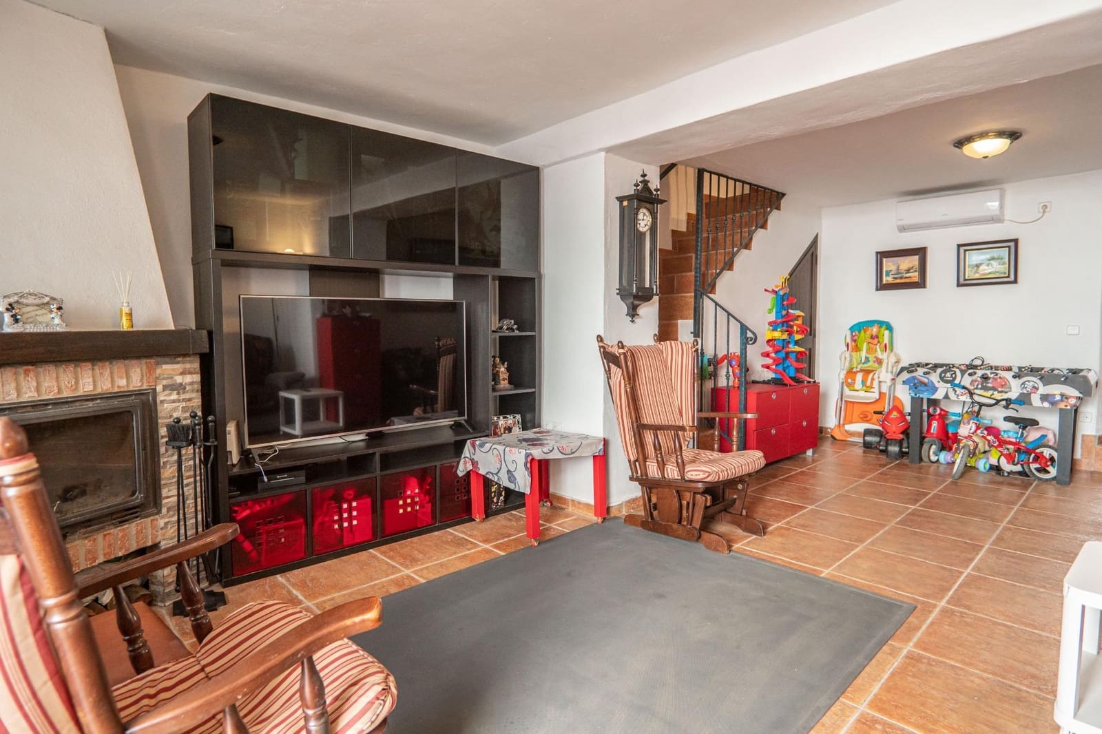 4 makuuhuone Huvila myytävänä paikassa Pizarra mukana uima-altaan - 279 000 € (Ref: 7862505)