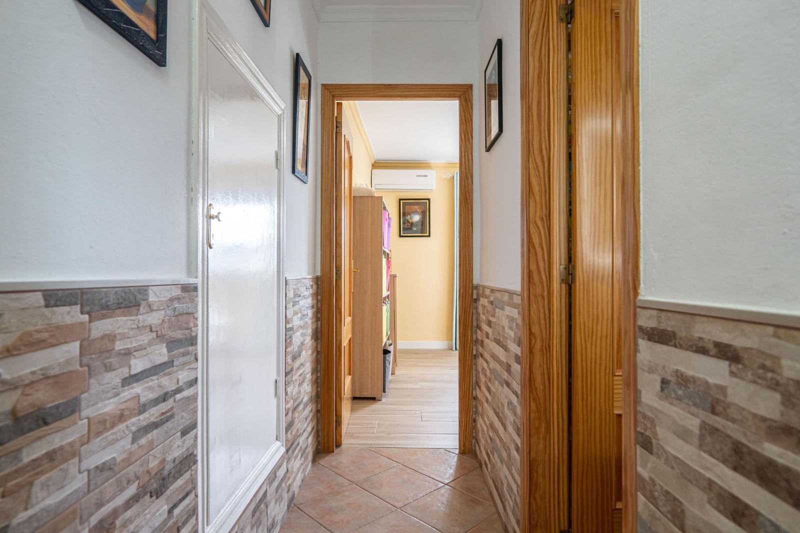 5 slaapkamer Finca/Landhuis te koop in Benaque - € 285.000 (Ref: 7888938)