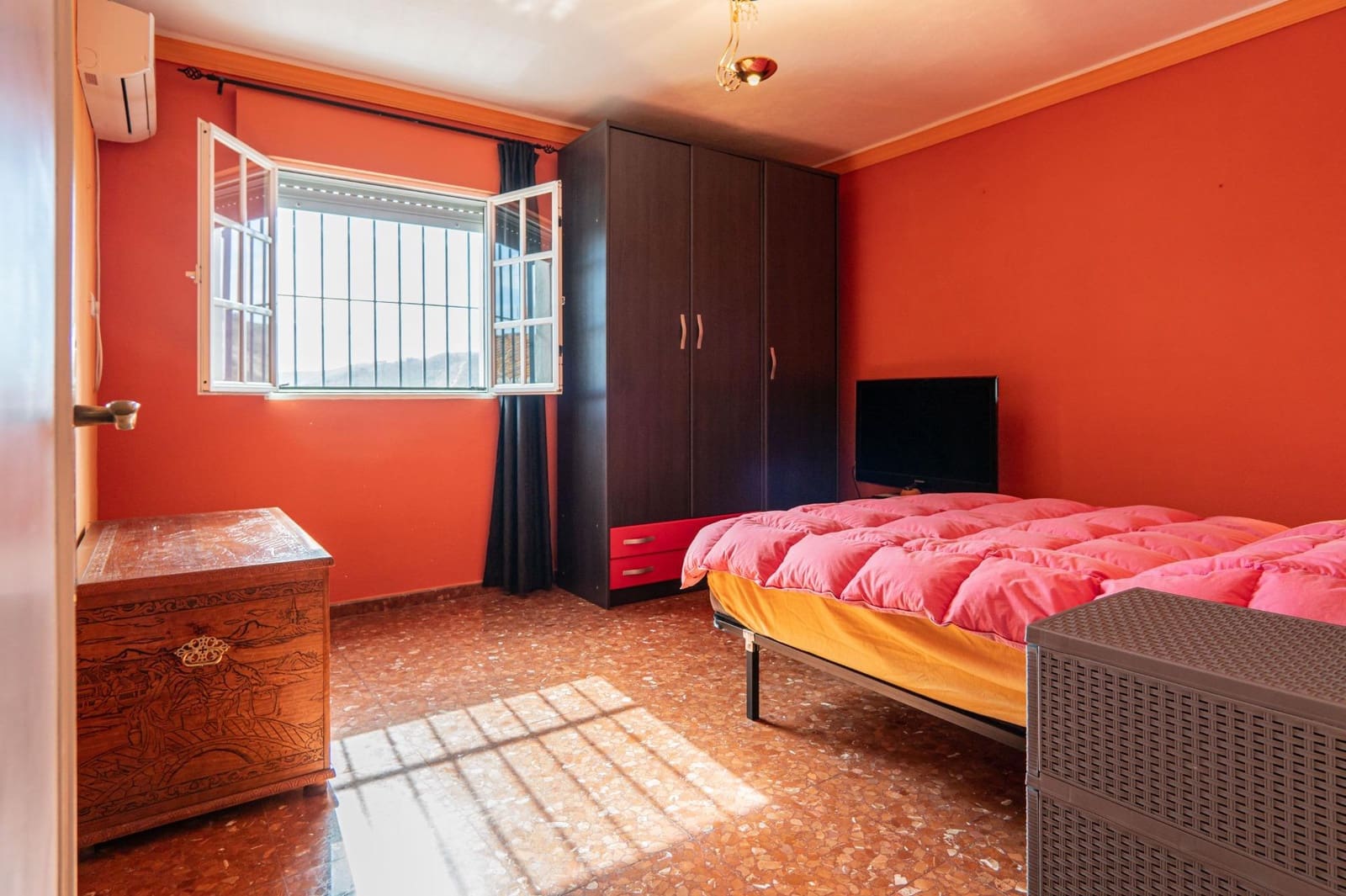 5 slaapkamer Finca/Landhuis te koop in Benaque - € 285.000 (Ref: 7888938)