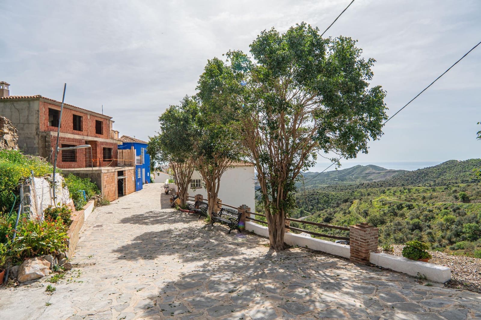 4 bedroom Villa for sale in Benaque - € 149,000 (Ref: 8254165)