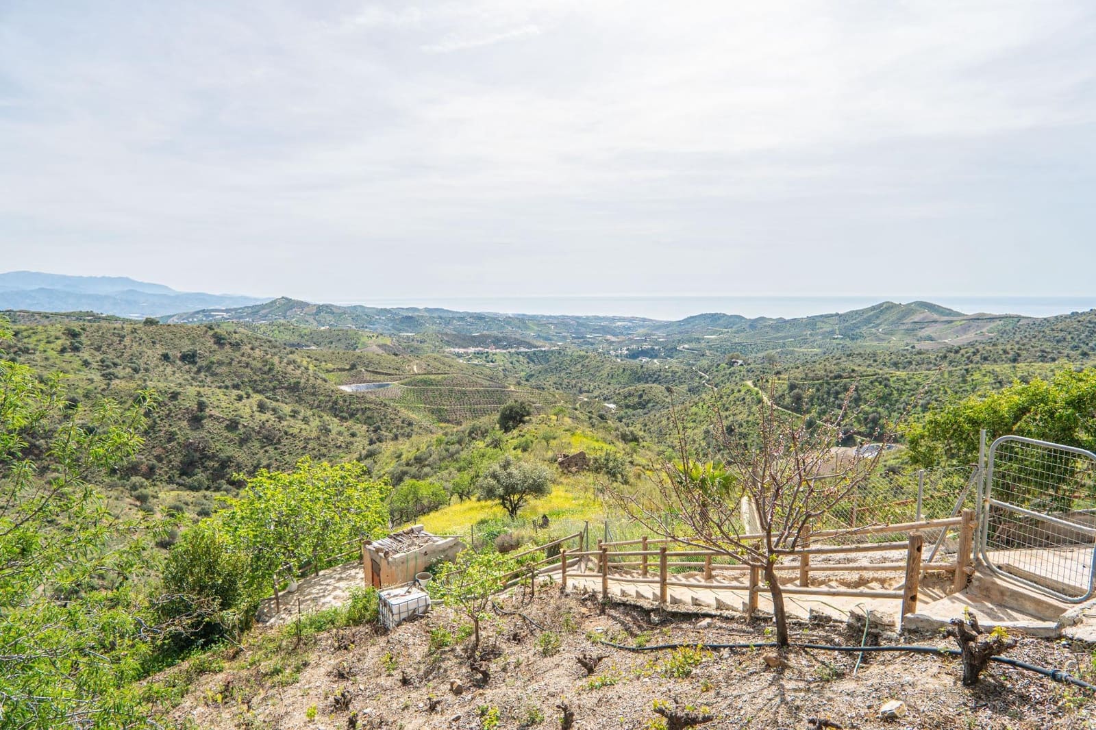 4 bedroom Villa for sale in Benaque - € 149,000 (Ref: 8254165)