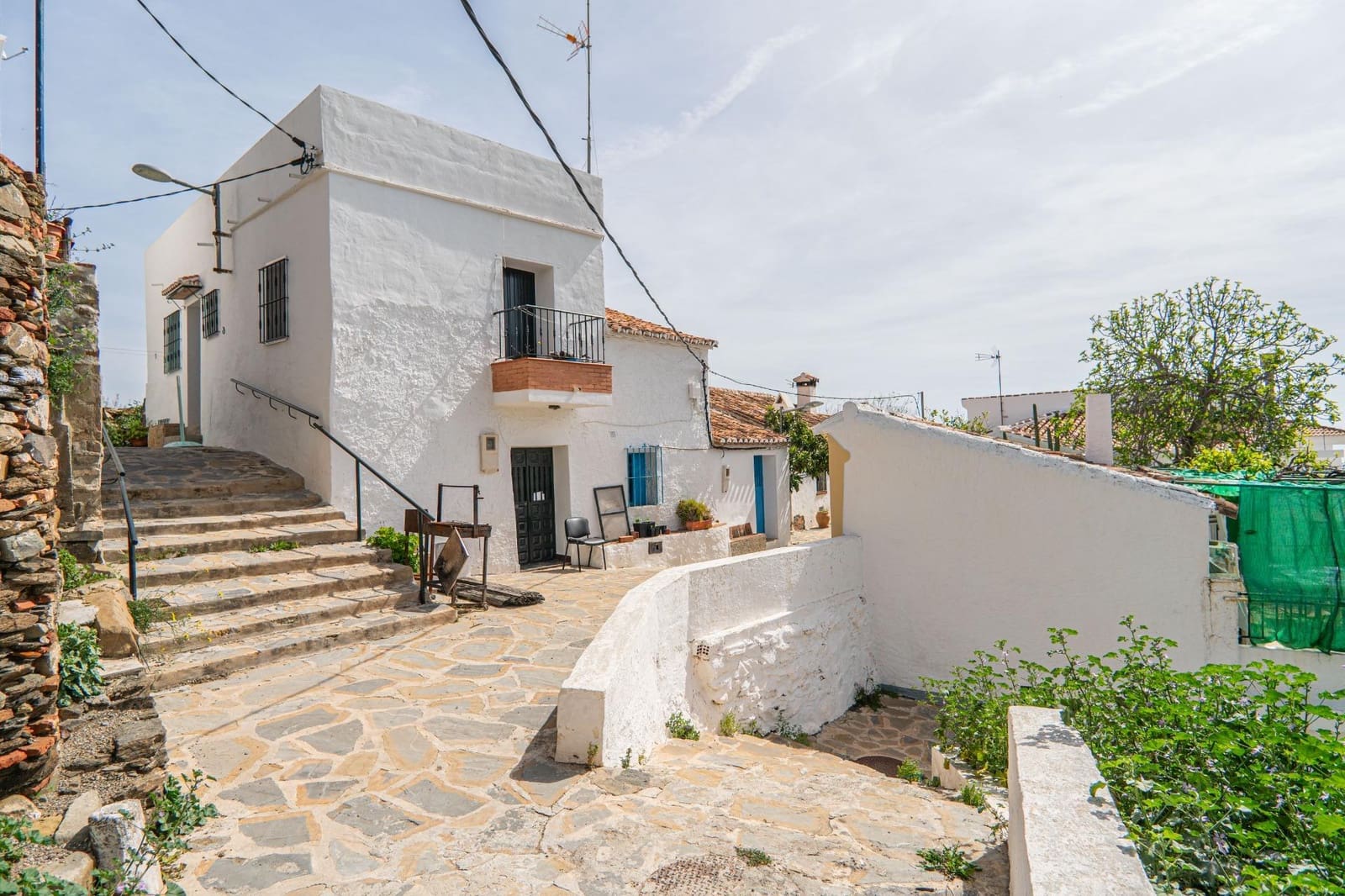 4 bedroom Villa for sale in Benaque - € 149,000 (Ref: 8254165)