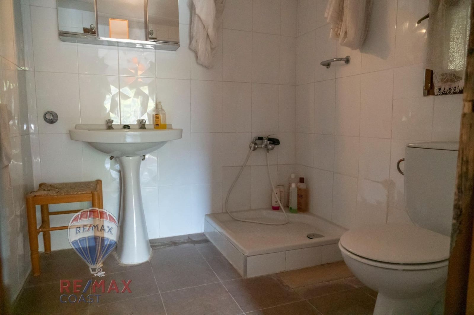 4 slaapkamer Finca/Landhuis te koop in El Chorro met garage - € 175.000 (Ref: 8338015)