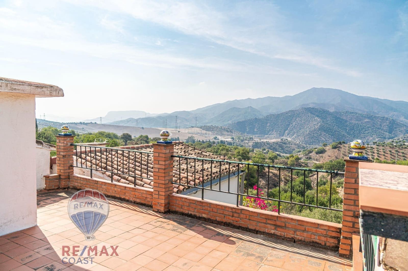 4 slaapkamer Finca/Landhuis te koop in El Chorro met garage - € 175.000 (Ref: 8338015)