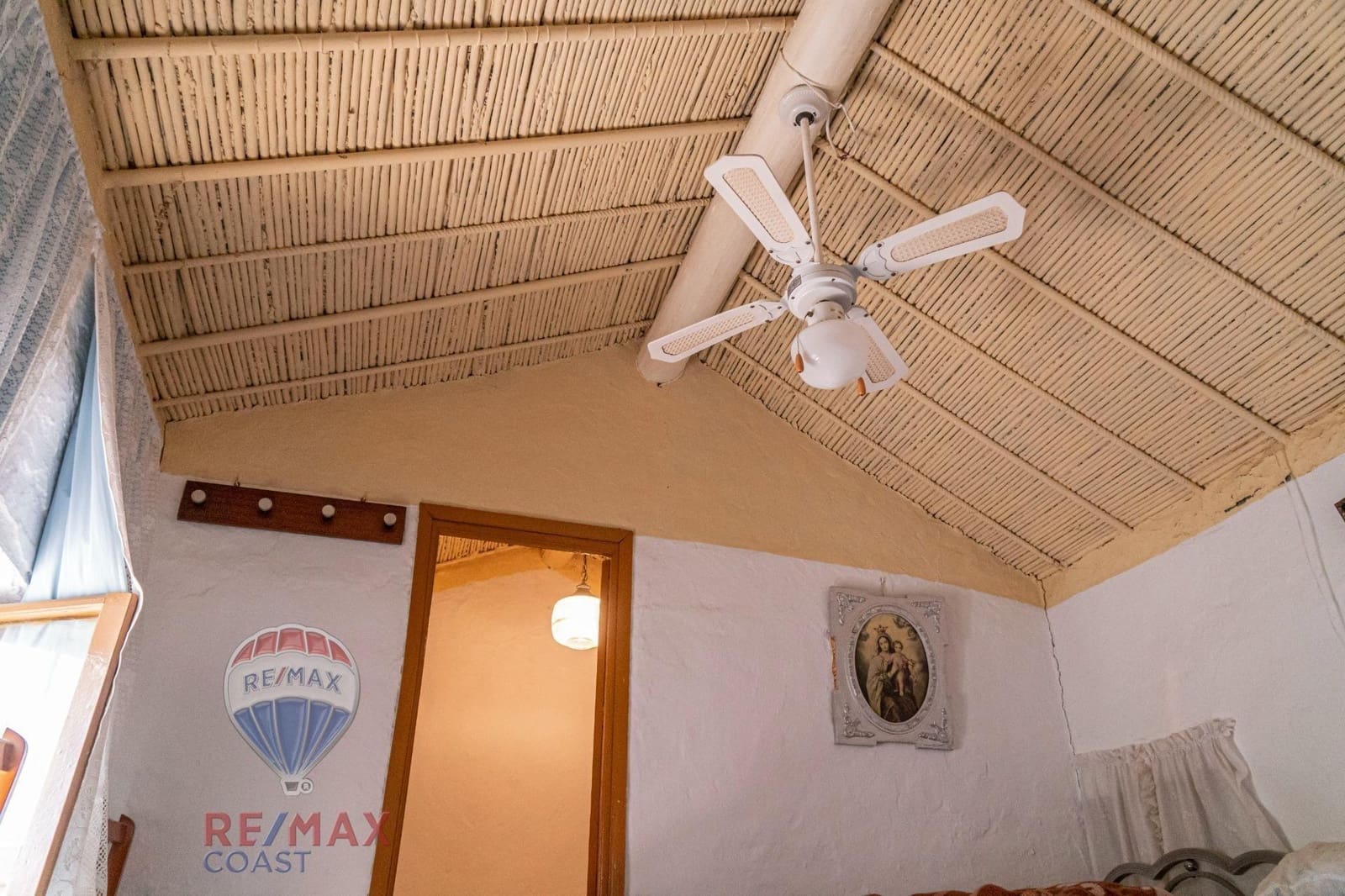 4 soveværelse Finca/Landehus til salg i El Chorro med garage - € 175.000 (Ref: 8338015)