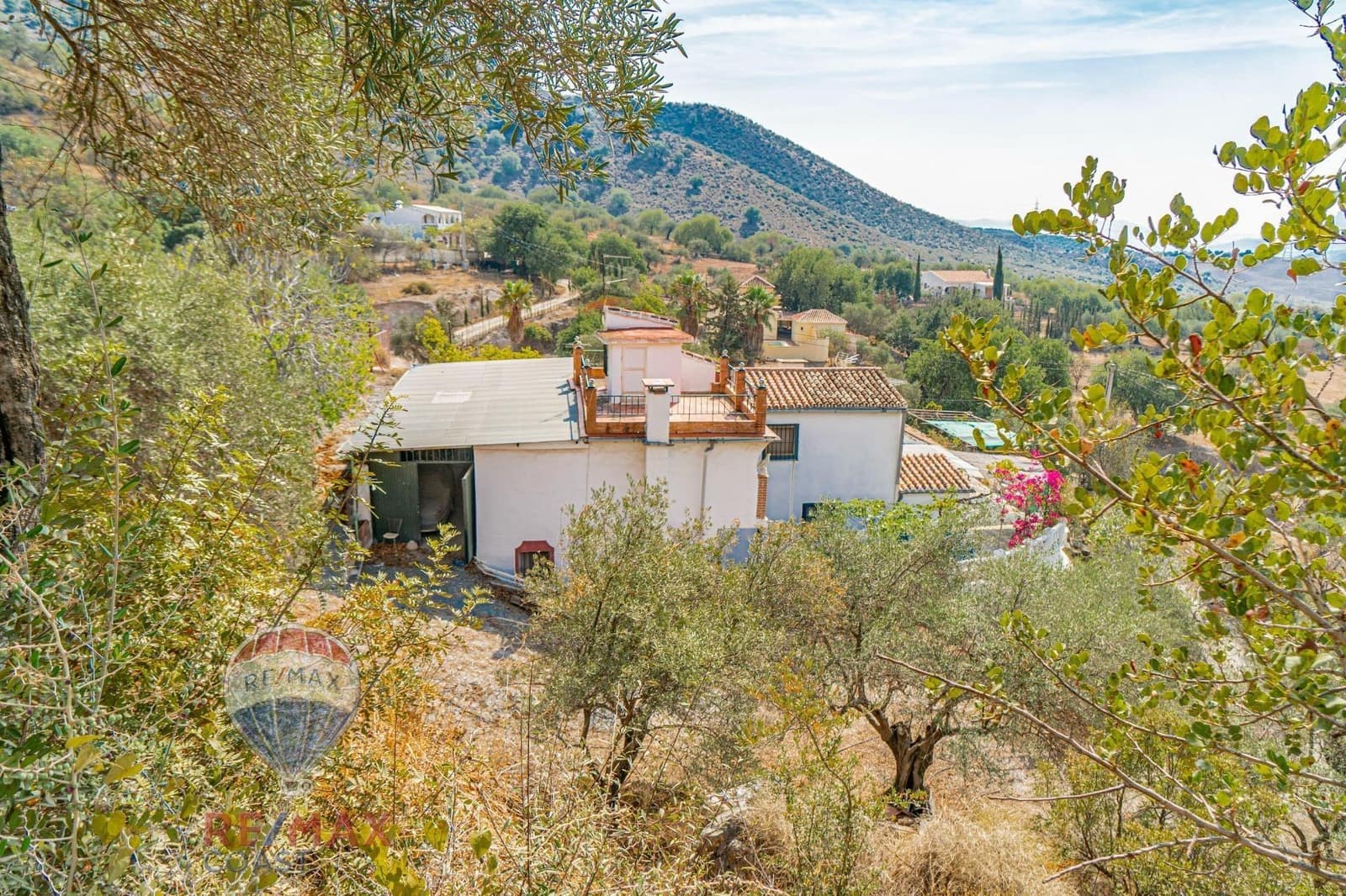 4 soveværelse Finca/Landehus til salg i El Chorro med garage - € 175.000 (Ref: 8338015)