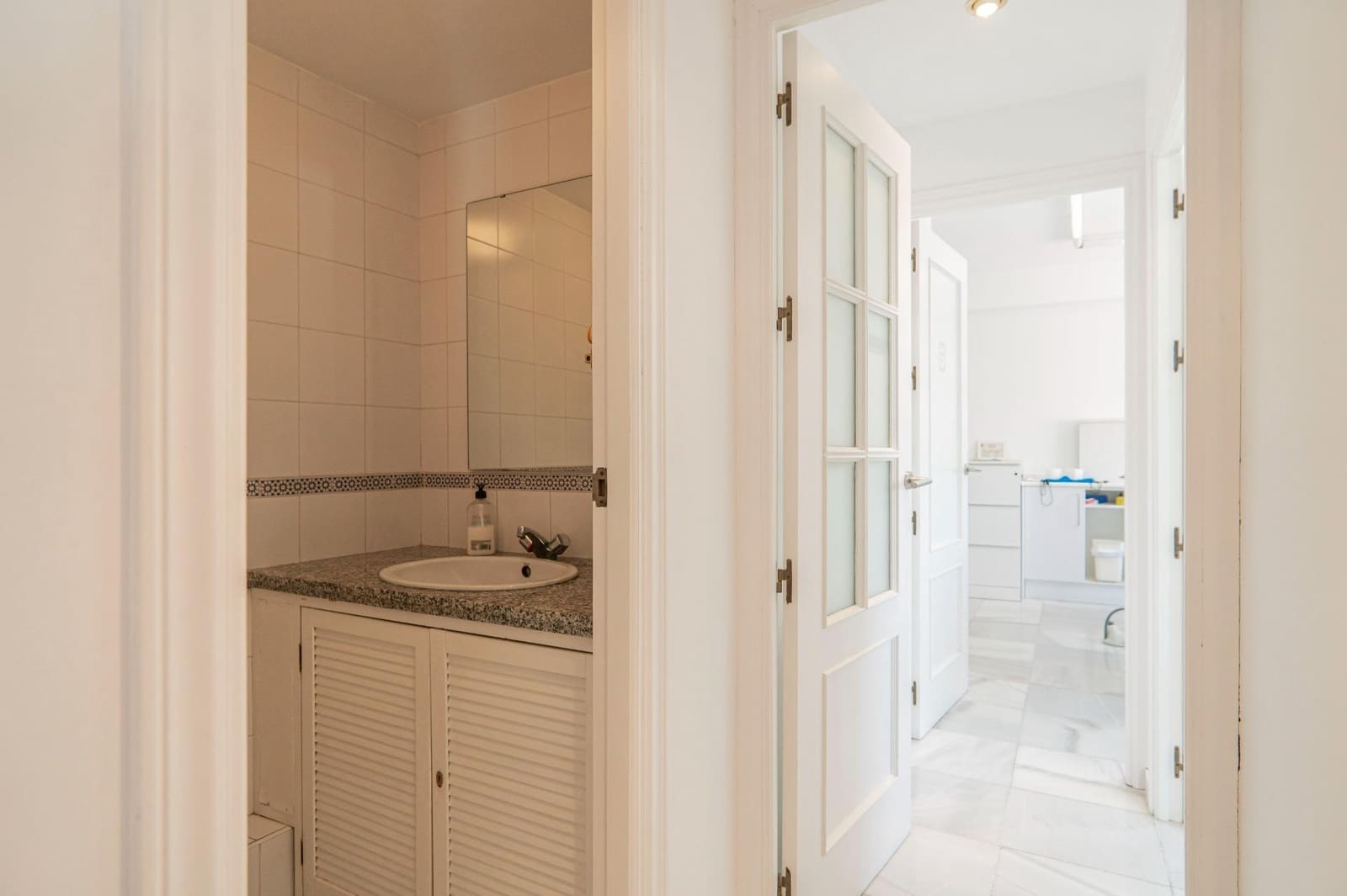 Kontor til leje i Malaga by - € 1.500 (Ref: 8437329)