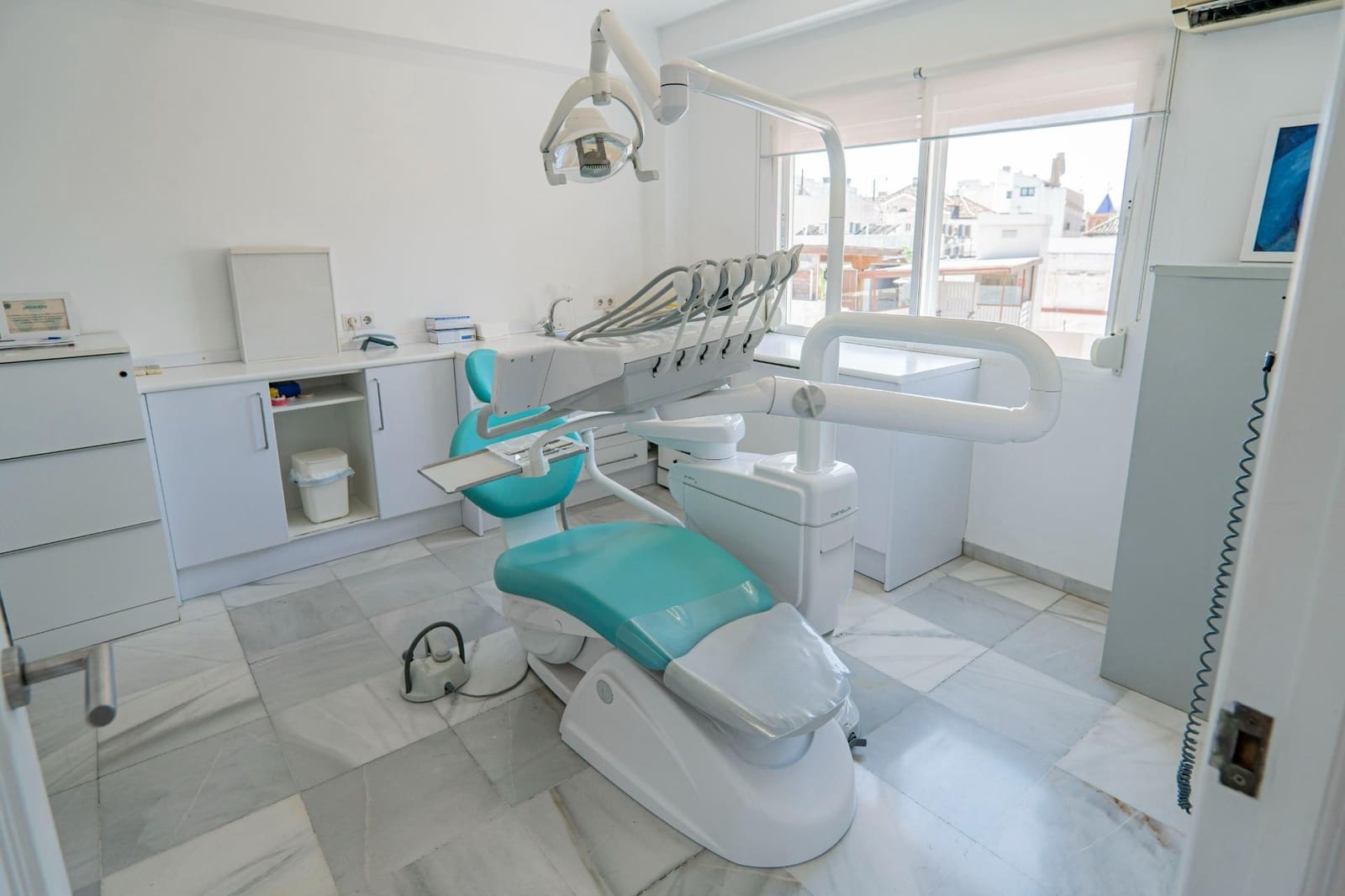 Kontor til leie i Malaga by - € 1 500 (Ref: 8437329)