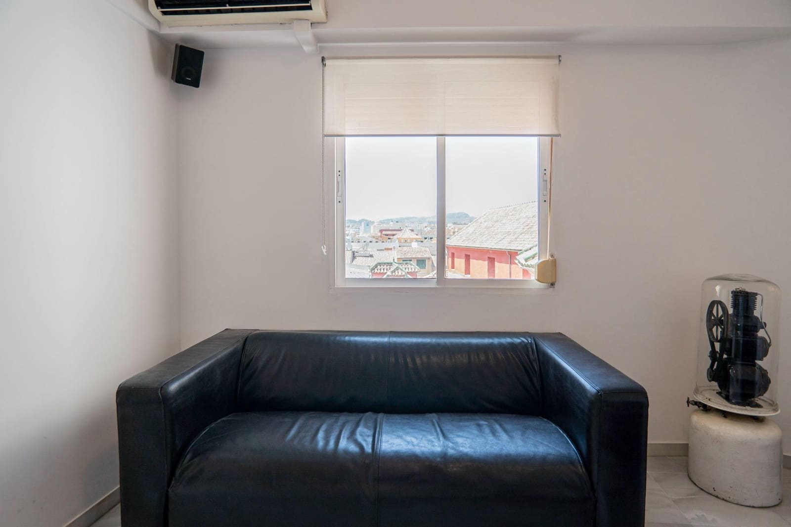 Kontor til leie i Malaga by - € 1 500 (Ref: 8437329)