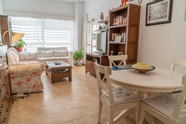 3 sovrum Lägenhet att hyra i Rincón de la Victoria med pool garage - 1 400 € (Ref: 8495163)