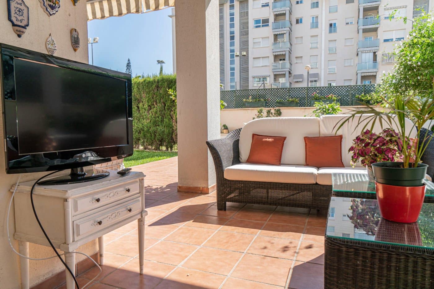 3 bedroom Apartment for rent in Rincon de la Victoria with pool garage - € 1,400 (Ref: 8495163)