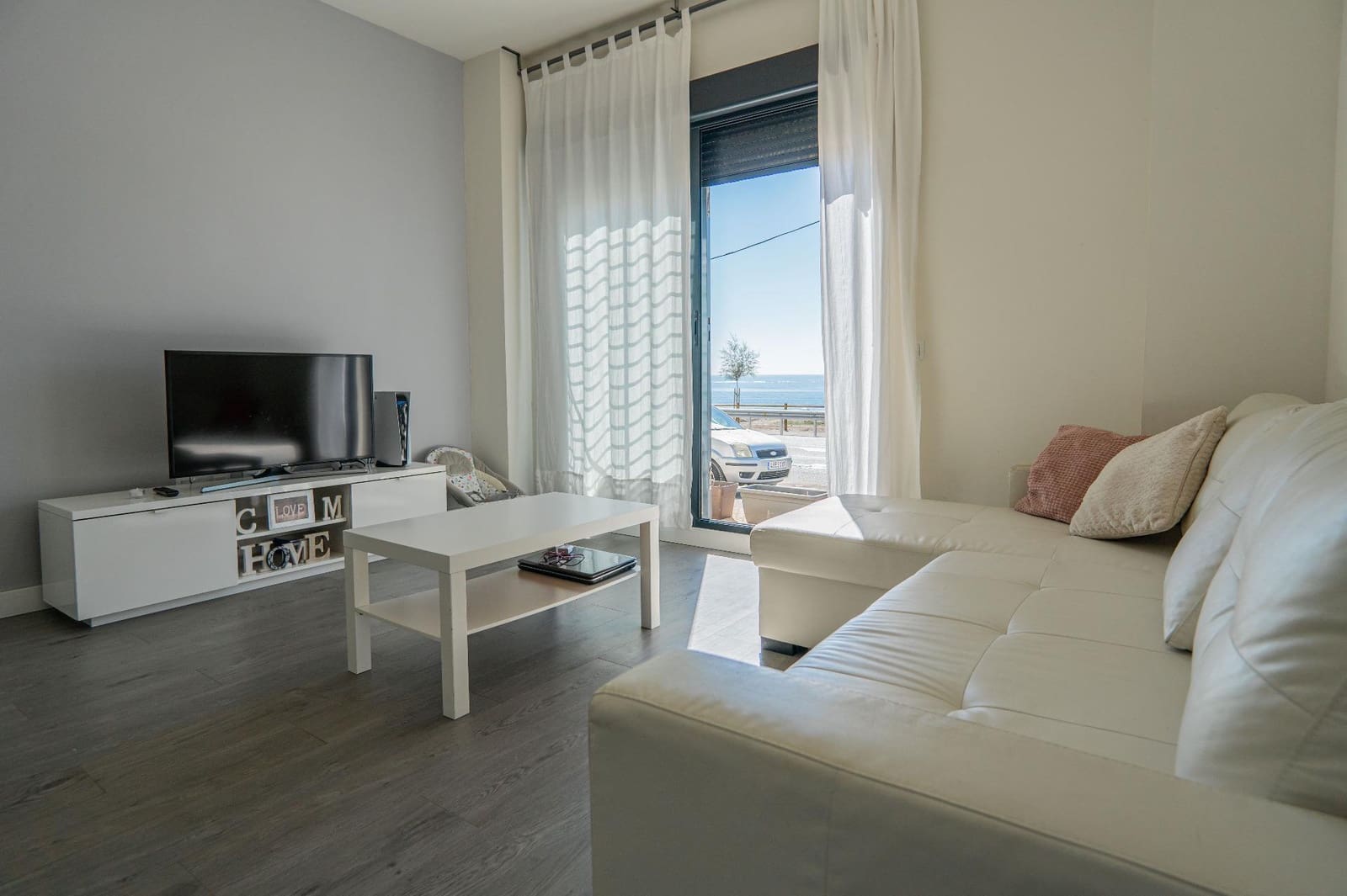 2 bedroom Flat for rent in Velez-Malaga - € 1,200 (Ref: 8552112)