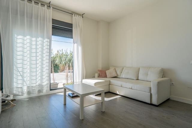 2 Zimmer Wohnung zu vermieten in Vélez-Málaga - 1.200 € (Ref: 8552112)
