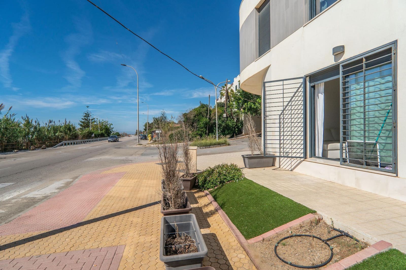 2 bedroom Flat for rent in Velez-Malaga - € 1,200 (Ref: 8552112)