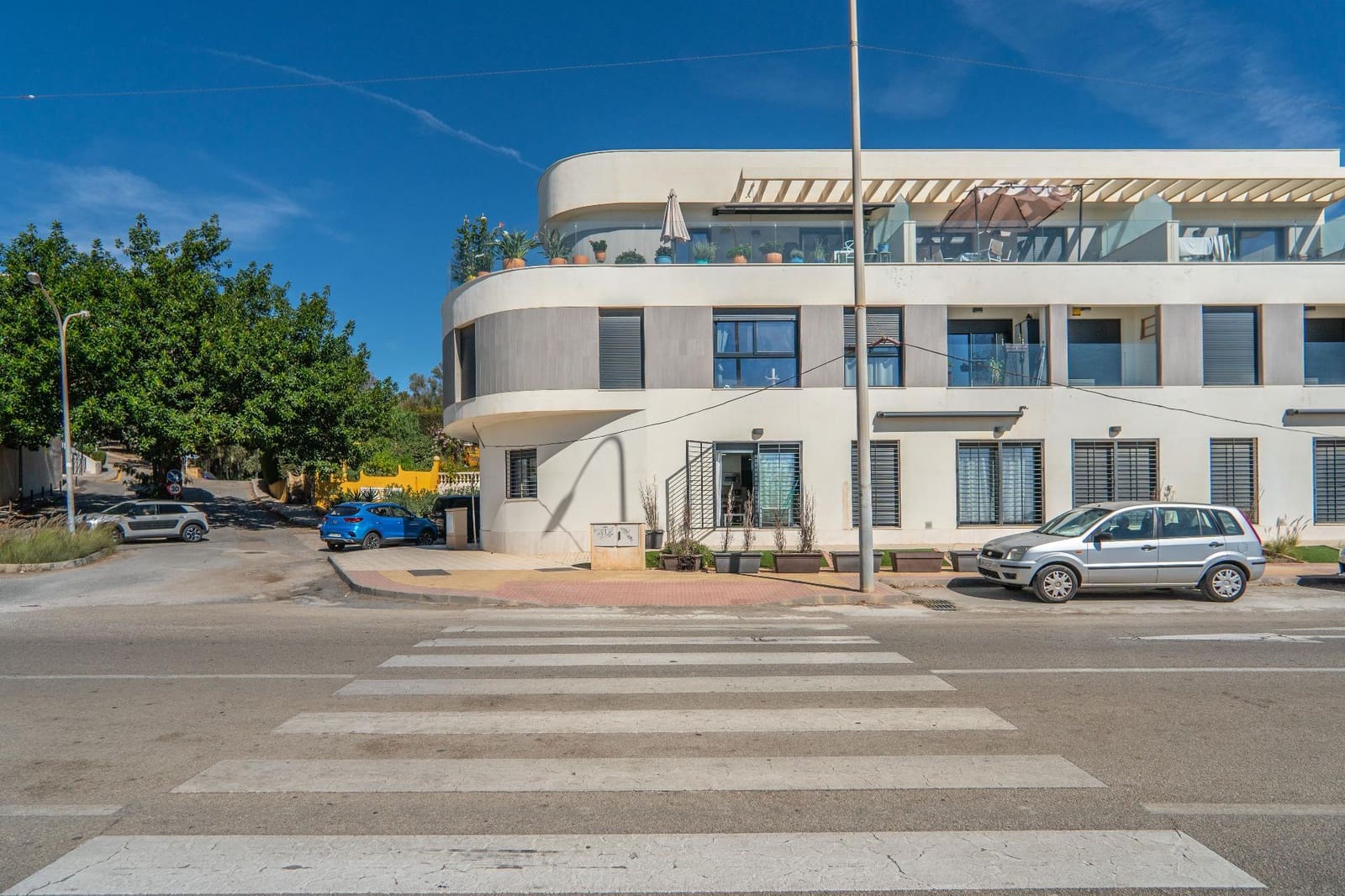 2 bedroom Flat for rent in Velez-Malaga - € 1,200 (Ref: 8552112)