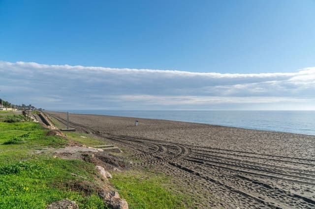 2 Zimmer Wohnung zu vermieten in Vélez-Málaga - 1.200 € (Ref: 8552112)