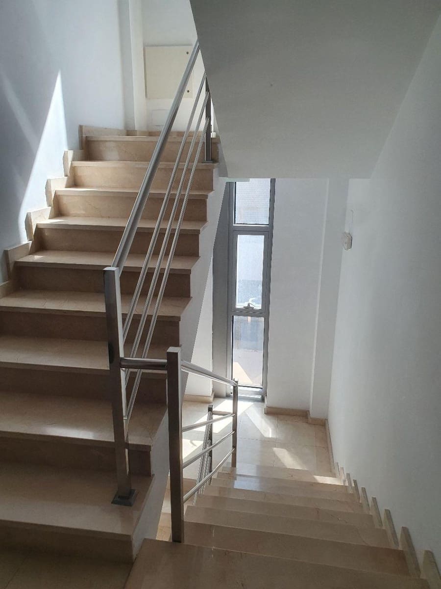 Kantoor te huur in Malaga stad - € 11.500 (Ref: 8552113)