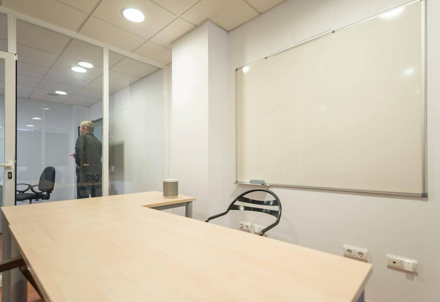 Kantoor te huur in Malaga stad - € 11.500 (Ref: 8552113)