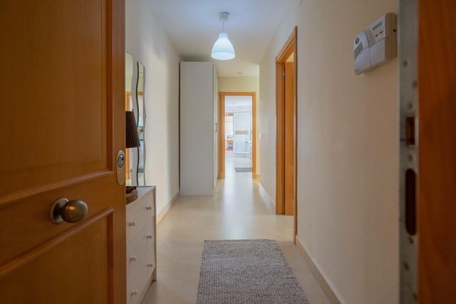 2 bedroom Flat for rent in Caleta de Vélez, Vélez-Málaga with pool garage - € 900 (Ref: 8576478)