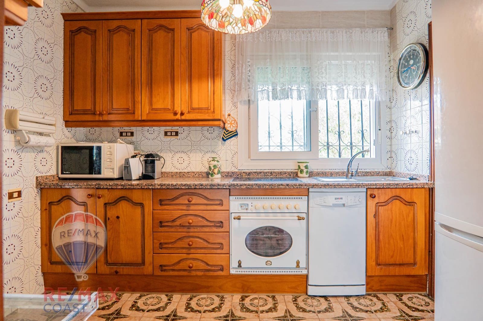 4 sypialnia Willa na sprzedaż w Torrox-Costa z garażem - 748 000 € (Ref: 8636551)