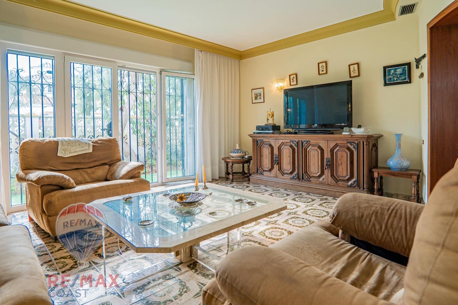 4 sypialnia Willa na sprzedaż w Torrox-Costa z garażem - 745 000 € (Ref: 8636551)