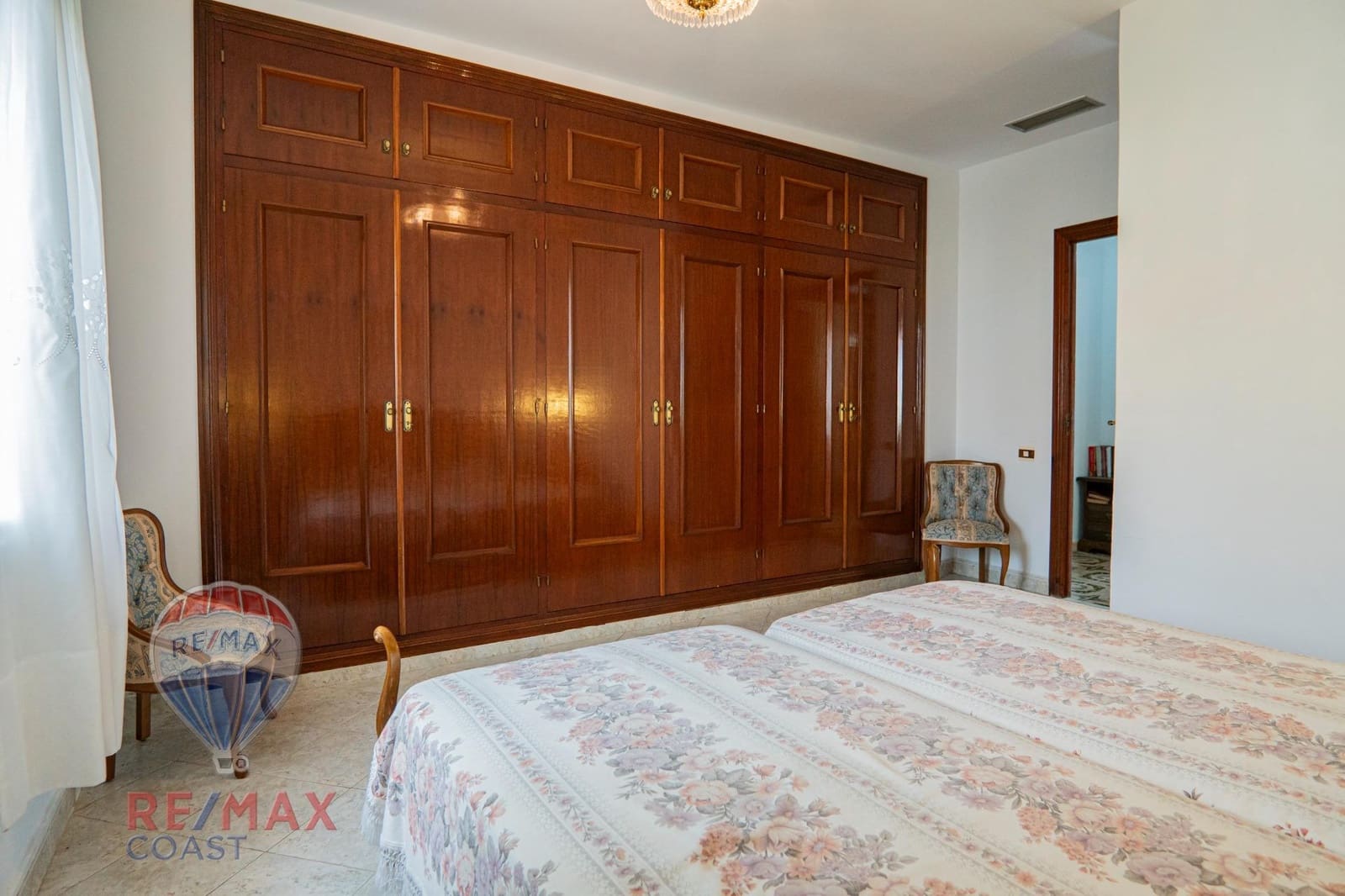 4 sypialnia Willa na sprzedaż w Torrox-Costa z garażem - 745 000 € (Ref: 8636551)