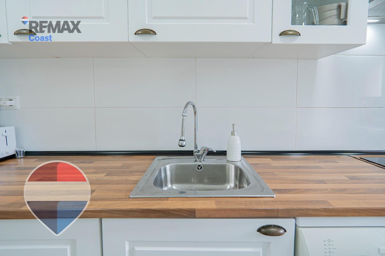 2 slaapkamer Flat te koop in Malaga stad met zwembad garage - € 549.000 (Ref: 8709875)