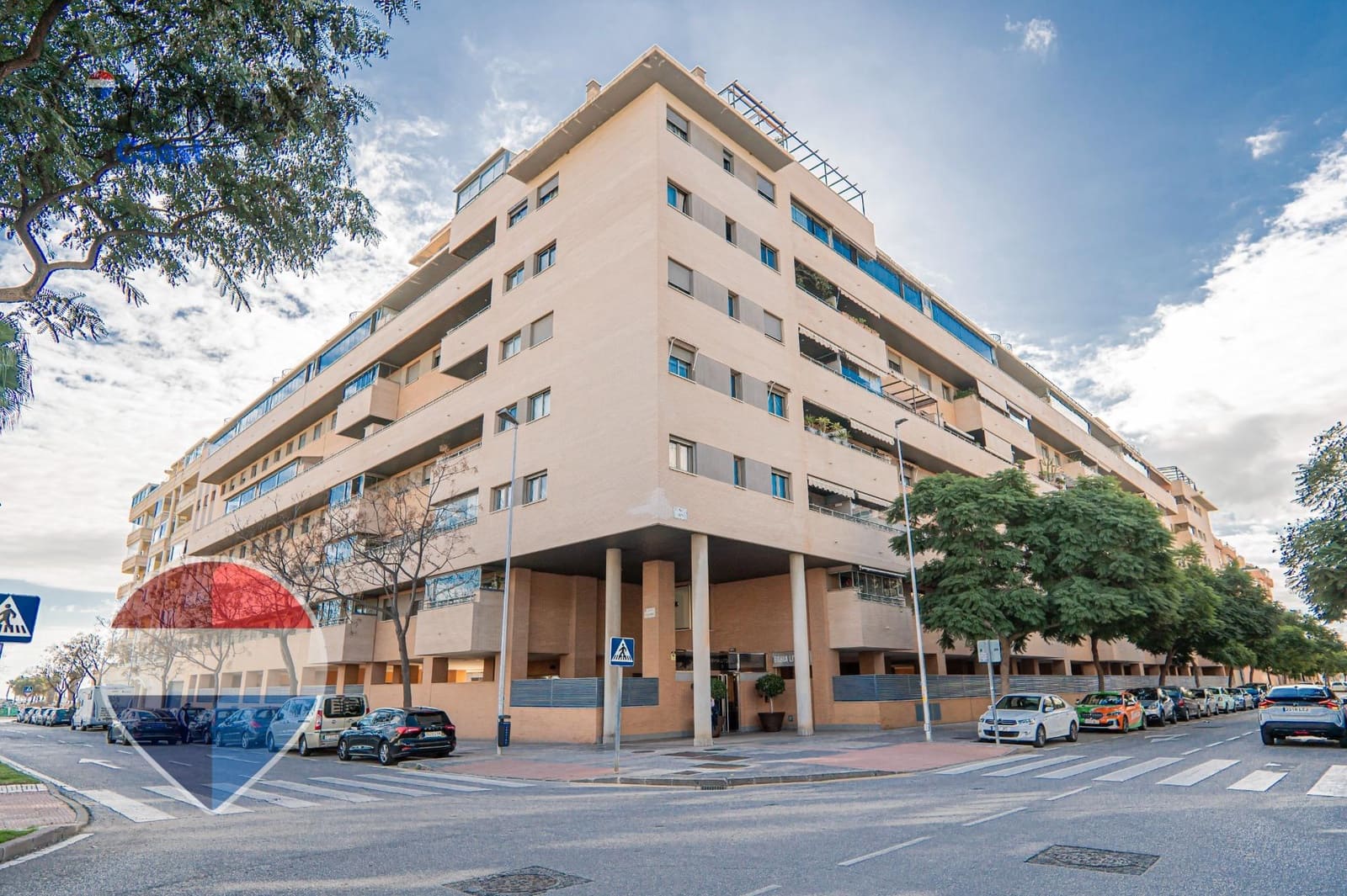 2 slaapkamer Flat te koop in Malaga stad met zwembad garage - € 549.000 (Ref: 8709875)