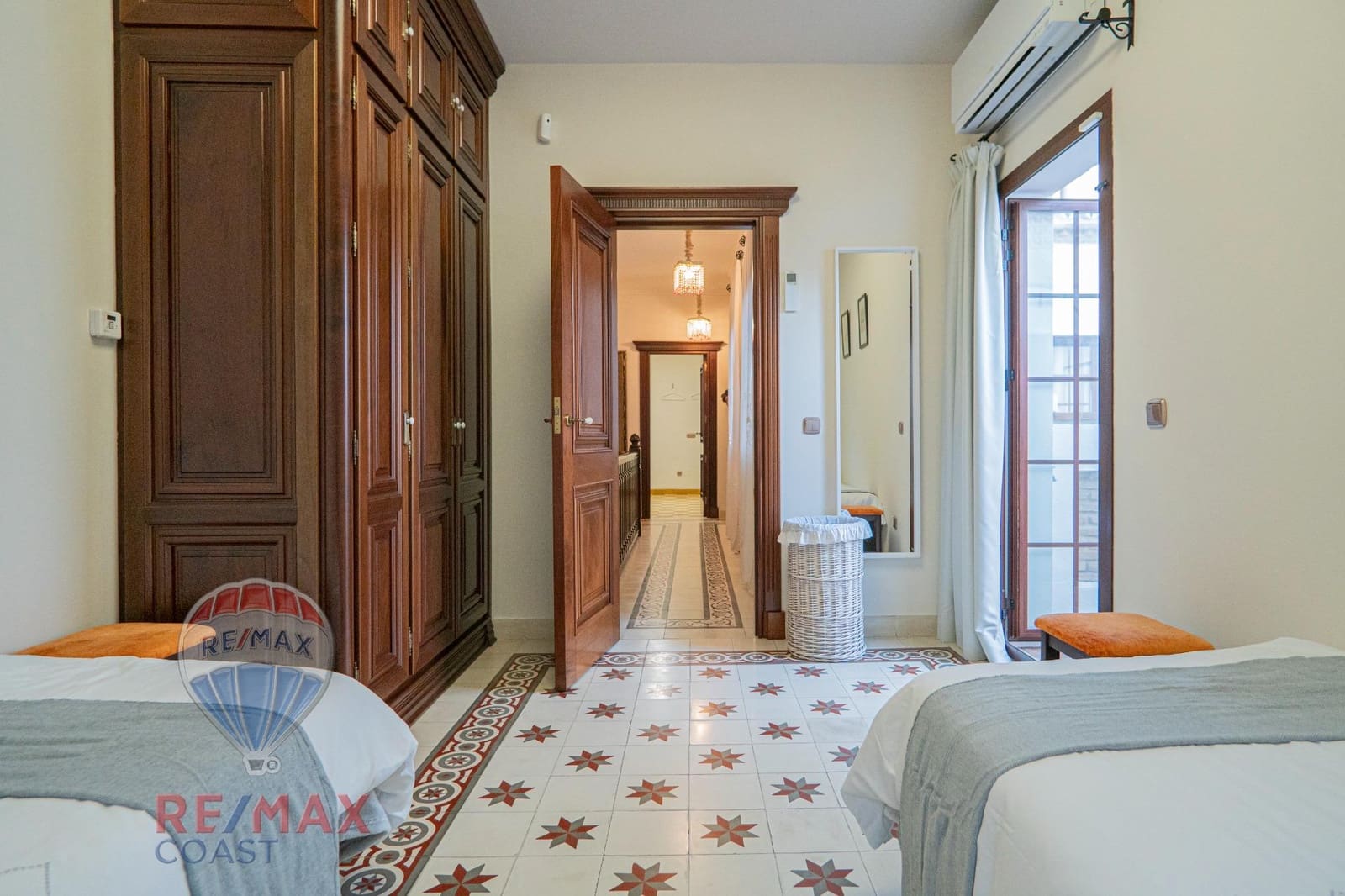 5 slaapkamer Huis te koop in Fuengirola - € 1.100.000 (Ref: 8752532)