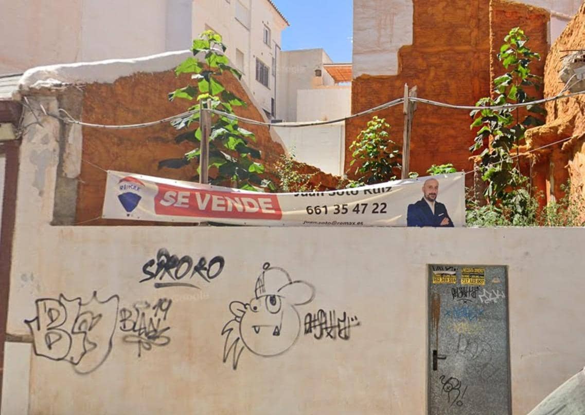 Byggetomt til salgs i Malaga by - € 340 000 (Ref: 8763981)