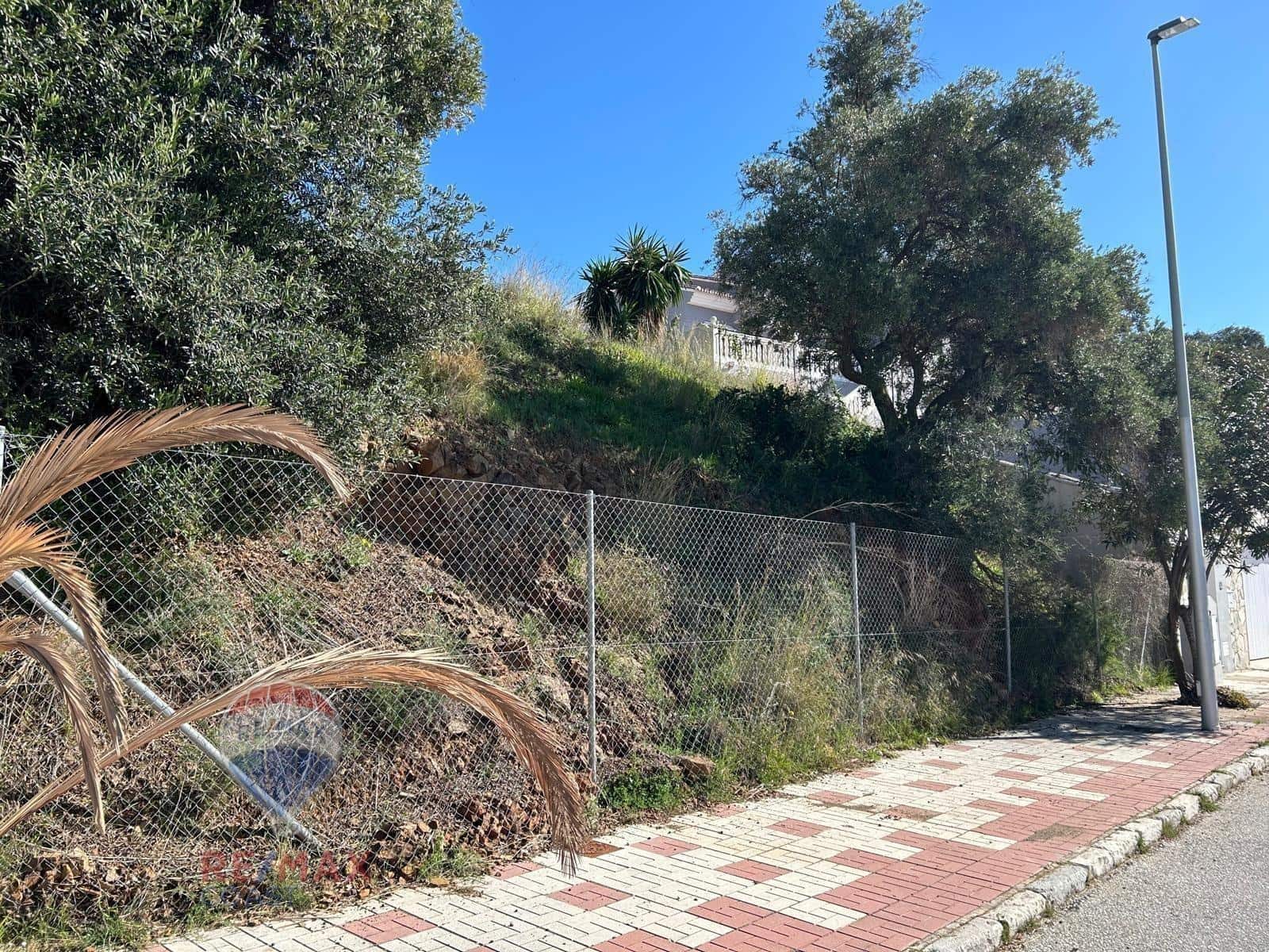 Byggetomt til salgs i Malaga by - € 424 200 (Ref: 8789546)