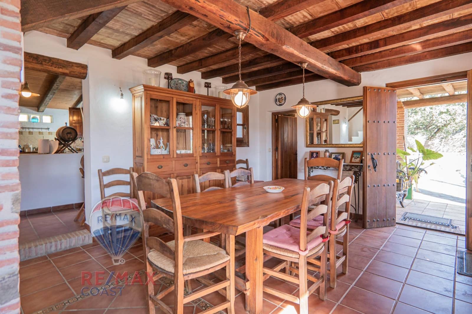 5 soveværelse Finca/Landehus til salg i Jubrique med swimmingpool - € 1.180.000 (Ref: 8802085)