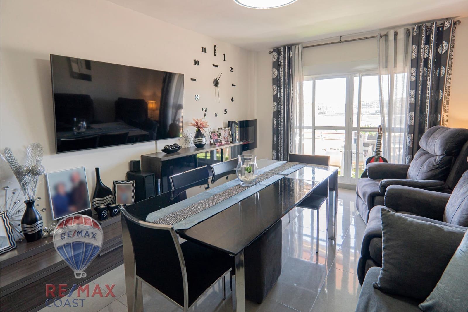 3 soveværelse Lejlighed til salg i Torre del Mar med swimmingpool - € 426.000 (Ref: 8902168)