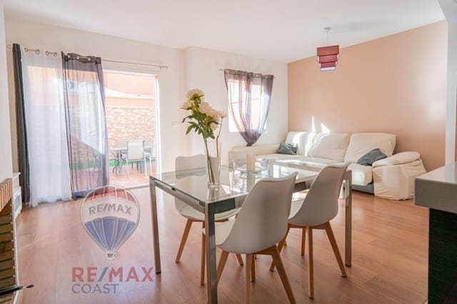 3 sypialnia Dom szeregowy na sprzedaż w Benajarafe, Vélez-Málaga z basenem - 360 000 € (Ref: 8905545)