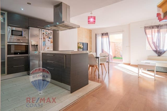 3 sypialnia Dom szeregowy na sprzedaż w Benajarafe, Vélez-Málaga z basenem - 360 000 € (Ref: 8905545)