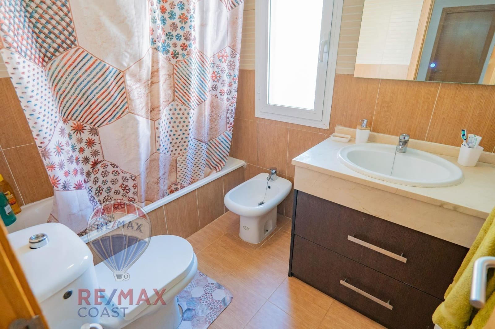 3 soveværelse Rækkehus til salg i Benajarafe med swimmingpool - € 360.000 (Ref: 8905545)