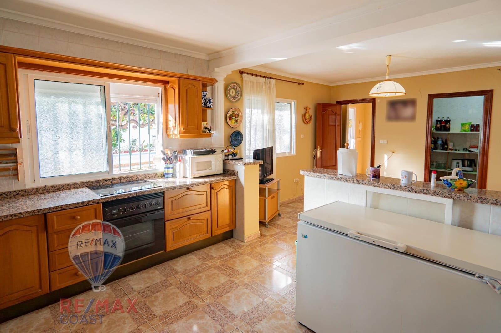 3 slaapkamer Villa te koop in Rincon de la Victoria met zwembad garage - € 875.000 (Ref: 8905546)